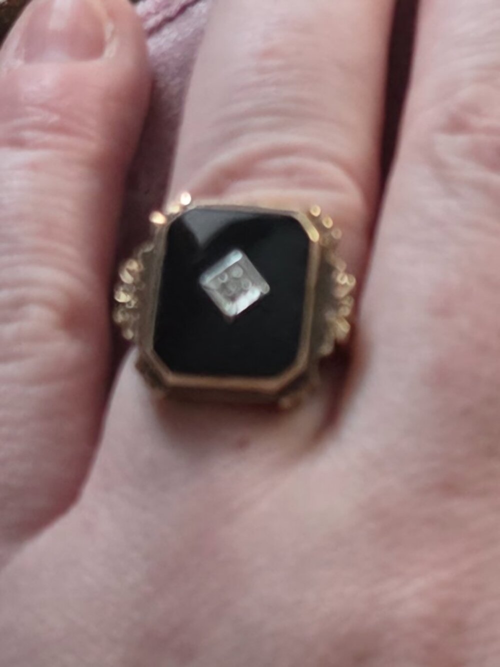 Vintage/Antique Art Deco 10k Yellow Gold Black Onyx & Diamond Ring - Sz 6 - Picture 7 of 7